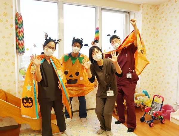 先生たちがカボチャに変身