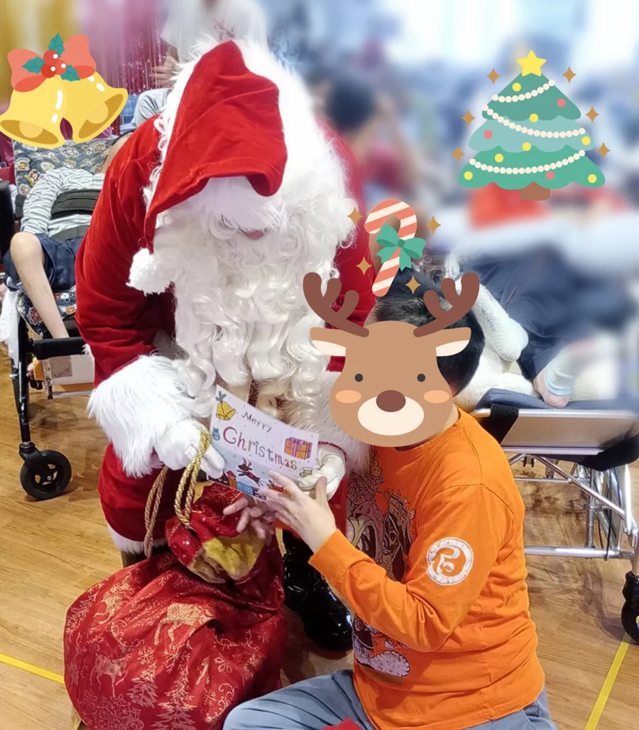 クリスマスカードをプレゼント